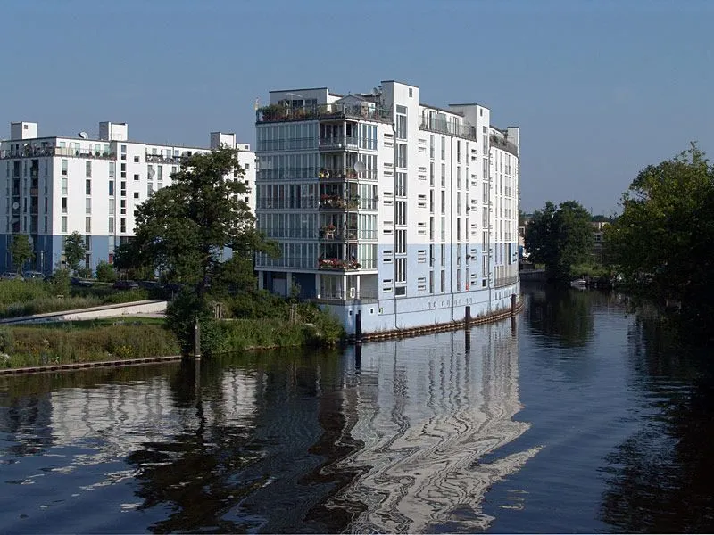 Am Wasserbogen  10,  3.OG, LI — photo 1